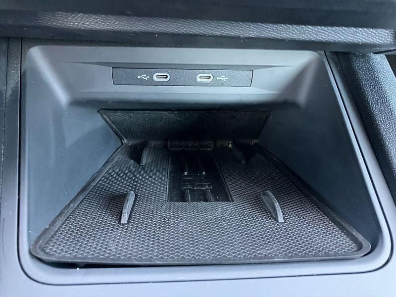 Occasion Seat Leon Style 115 ch (84 kW) 2025 Blanc pur