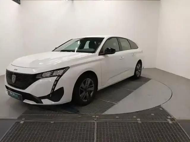 Blanc banquise (o) Occasion 2022 Peugeot 308 Active Break | 19 190 € (Prix assez cher) - Image 1/4