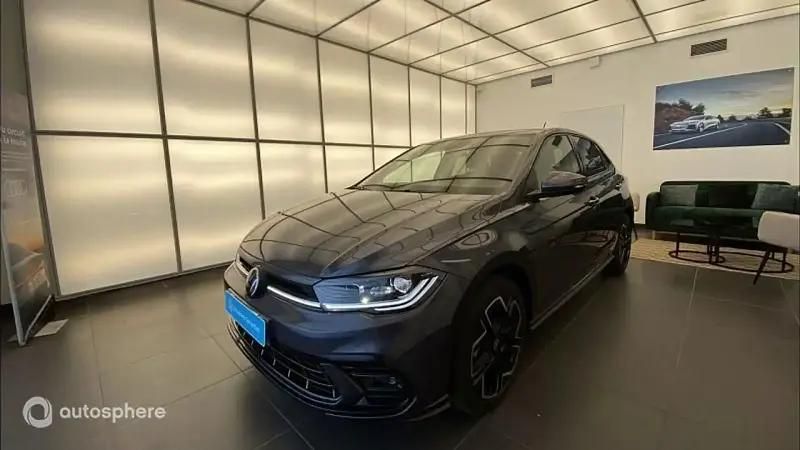 Gris Nouvelle 2025 VW Polo R-line Edition Berline | 29 999 € (Prix cher) - Image 1/4