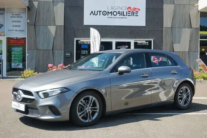 Gris Utilisé 2019 Mercedes A180 Style Berline | 20 990 € (Bon prix) - Image 1/4