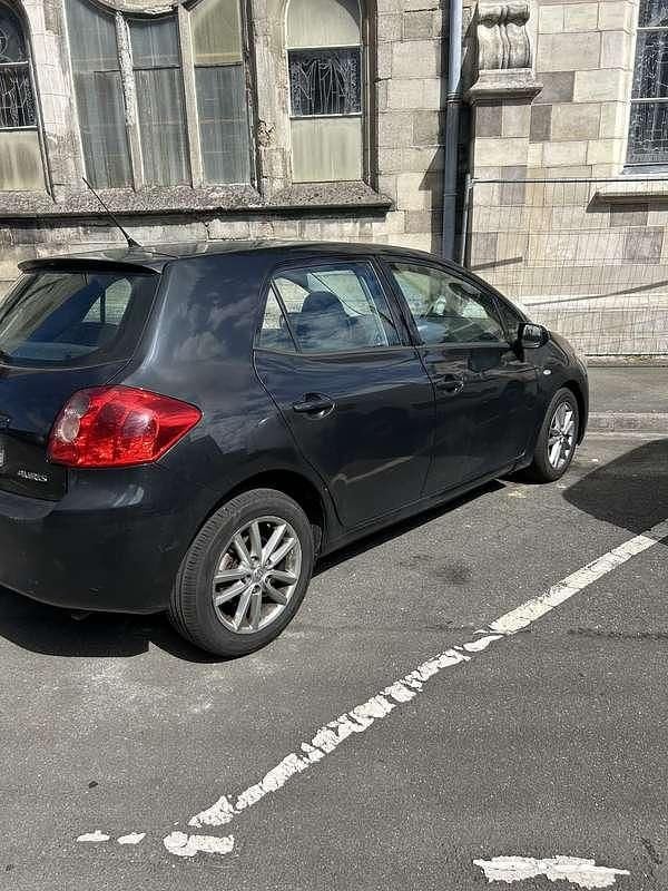 Image 4/4