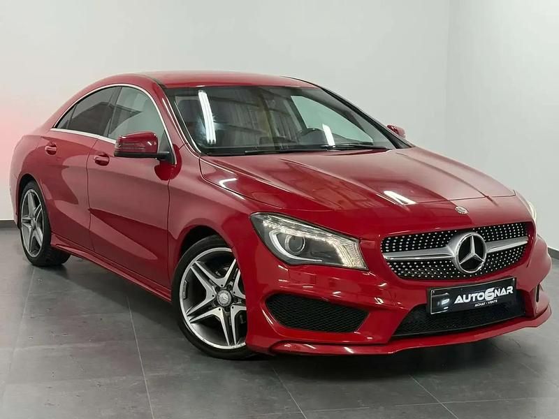 Rouge Utilisé 2014 Mercedes CLA180 AMG Berline | 10 990 € (Prix juste) - Image 1/4