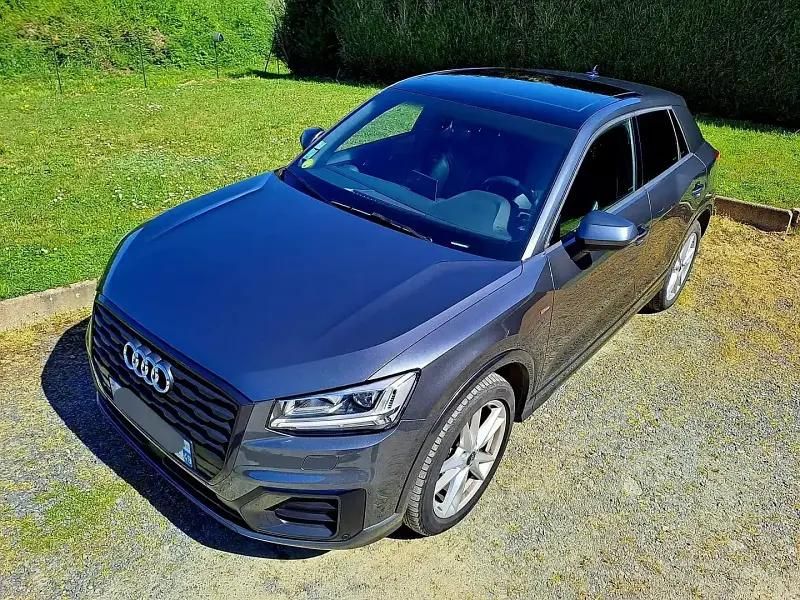 Gris Utilisé 2019 Audi Q2 Sport SUV | 22 700 € (Prix juste) - Image 1/4