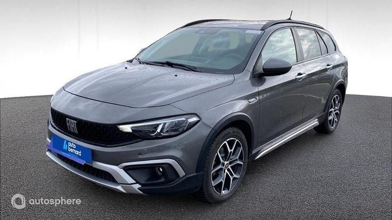 Occasion Fiat Tipo Cross 131 ch (96 kW) 2023 Gris Break