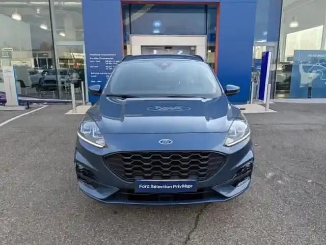 Occasion Ford Kuga ST-Line 152 ch (111 kW) 2023 Bleu azur métallisée SUV
