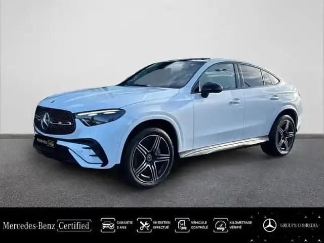 Blanc polaire Utilisé 2024 Mercedes GLC300 AMG line Coupé | 74 890 € - Image 1/4