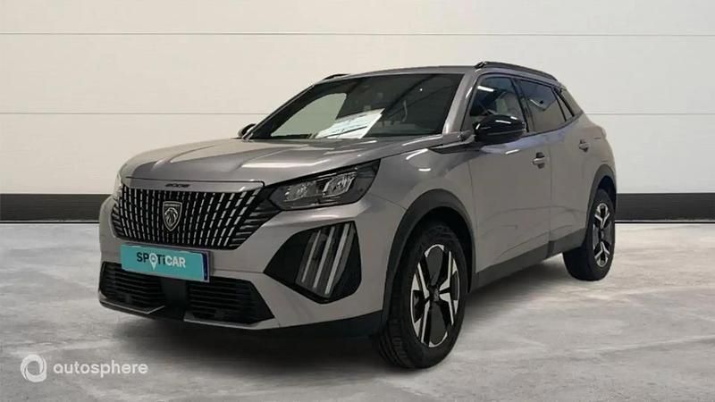 Gris Nouvelle 2025 Peugeot 2008 Allure SUV | 27 299 € (Prix juste) - Image 1/4