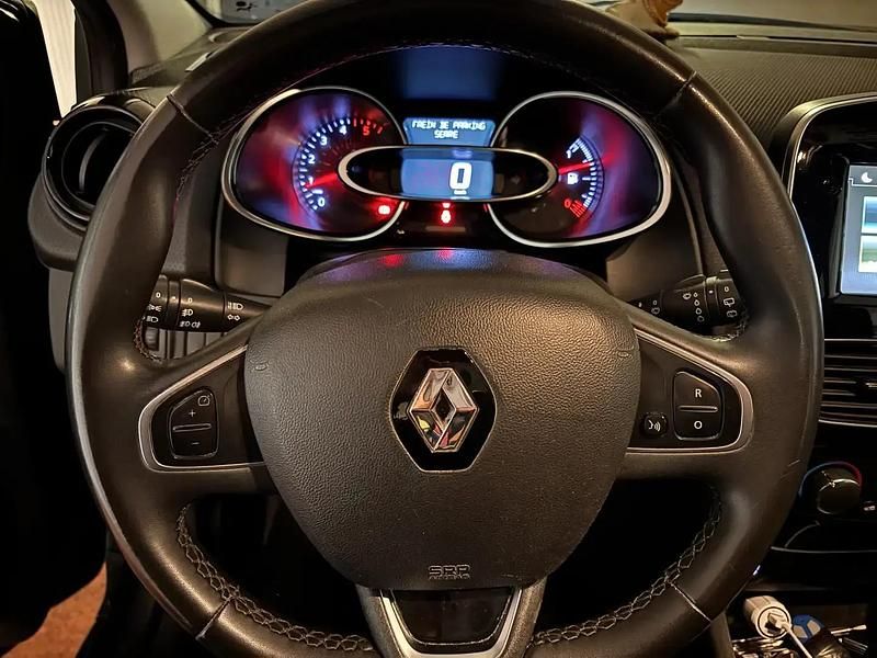 Utilisé 2019 Renault Clio IV LIMITED Berline | 7 900 € (Bon prix) - Image 1/4