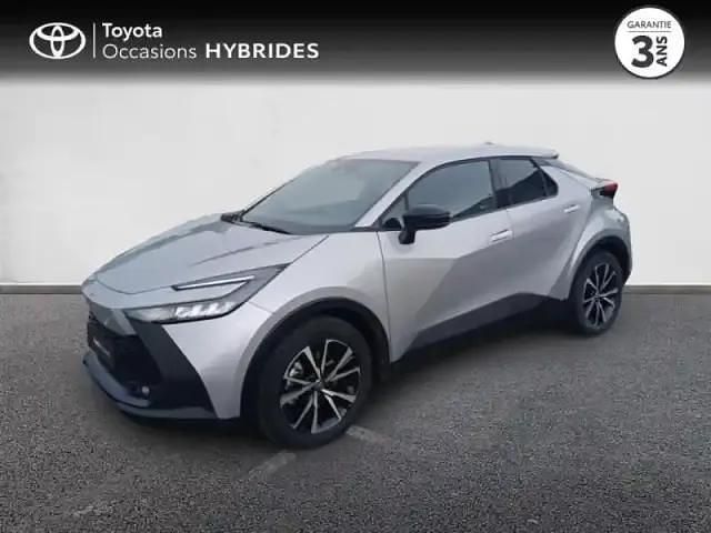 Gris Utilisé 2025 Toyota C-HR Design SUV | 38 790 € - Image 1/4