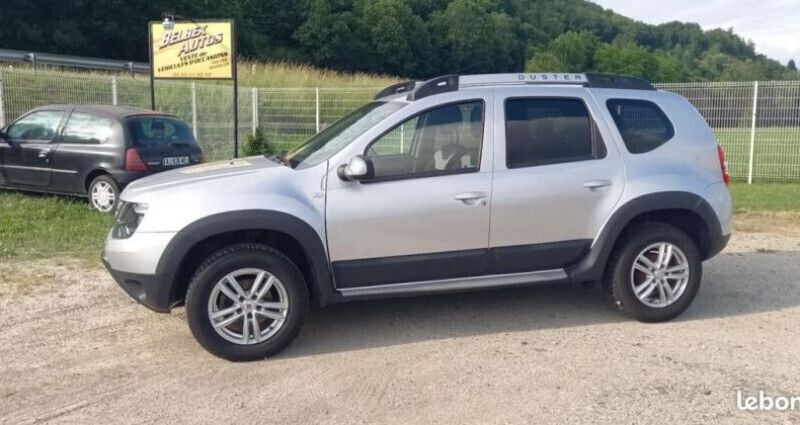 Gris Utilisé 2016 Dacia Duster SUV | 14 990 € (Prix juste) - Image 1/4