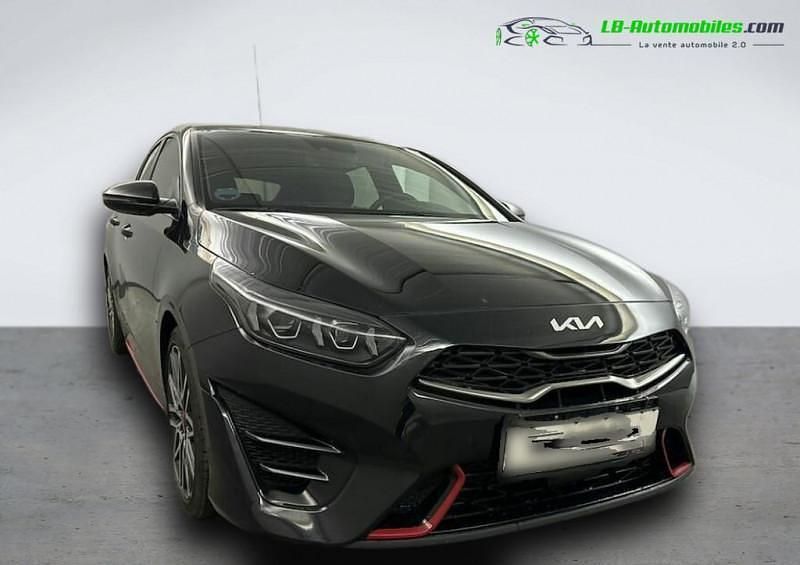 Utilisé 2023 Kia ProCeed 2 Citadine | 34 300 € (Prix juste) - Image 1/4