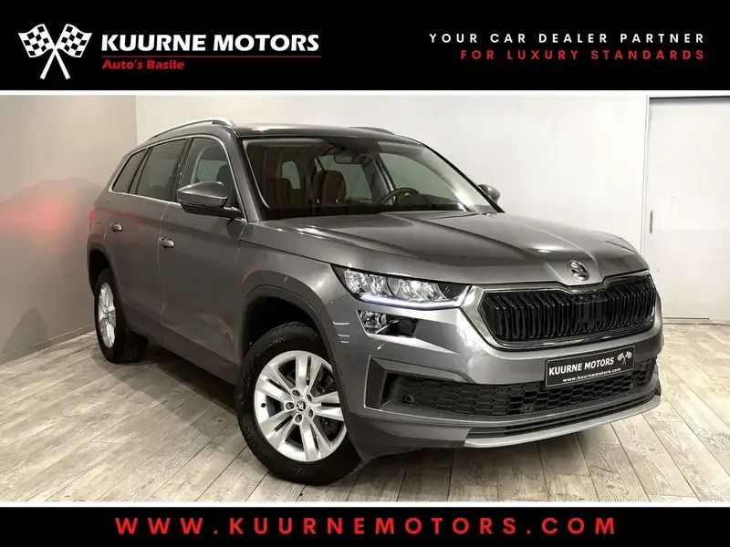 Gris Utilisé 2023 Skoda Kodiaq SUV | 32 900 € (Prix juste) - Image 1/4