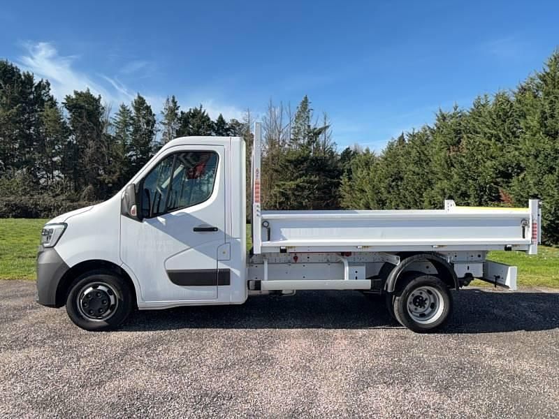 Occasion Renault Master 130 ch (95 kW) 2024 Monospace