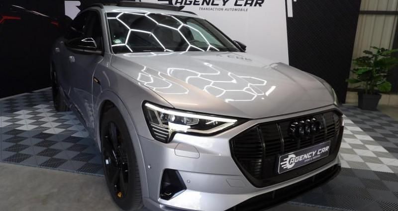 Utilisé 2021 Audi Q8 e-tron SUV | 43 890 € - Image 1/4