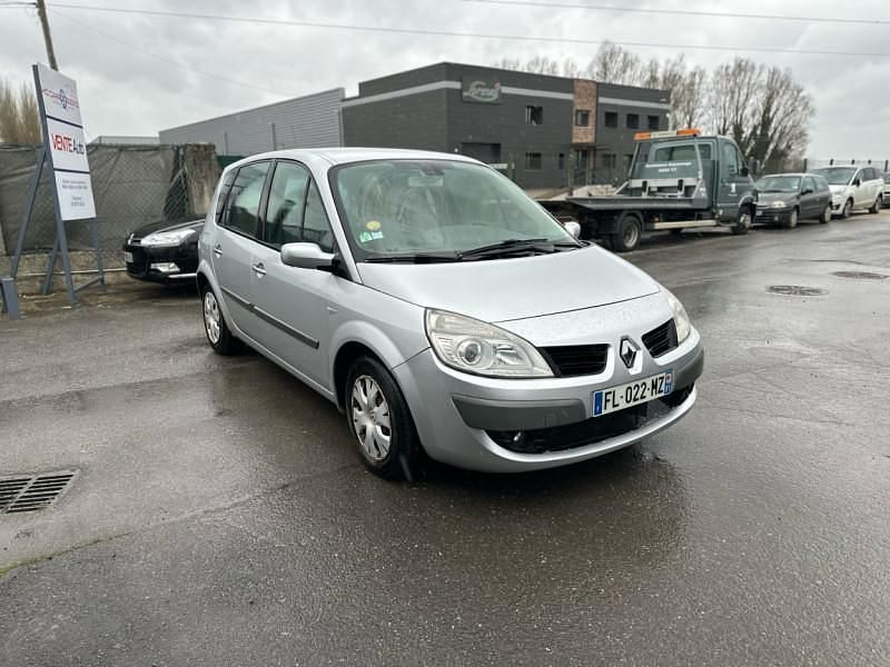 Utilisé 2007 Renault Scénic II Authentique Monospace | 2 750 € - Image 1/4