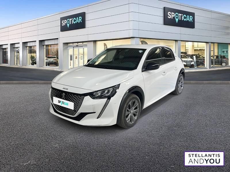 Utilisé 2022 Peugeot e-208 Style Citadine | 16 490 € (Prix juste) - Image 1/4