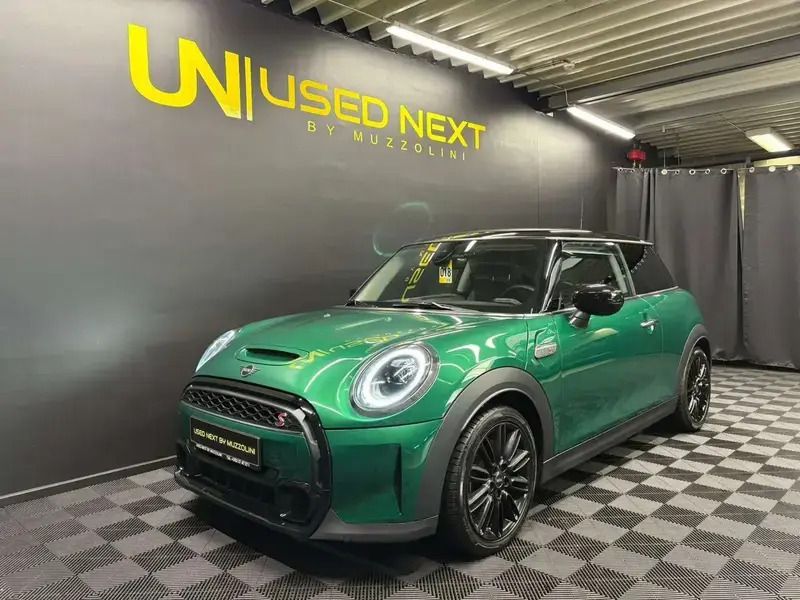 Vert Utilisé 2024 Mini Cooper S Citadine | 31 784 € (Prix juste) - Image 1/4