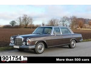 Beige Utilisé 1969 Mercedes 300 Berline | 69 900 € - Image 1/4