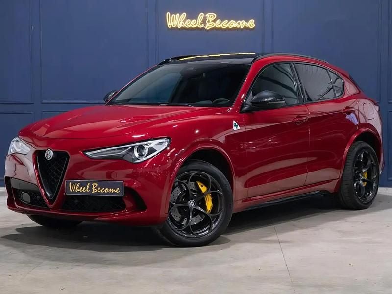 Rouge Utilisé 2019 Alfa Romeo Stelvio Quadrifoglio SUV | 52 900 € (Prix juste) - Image 1/4