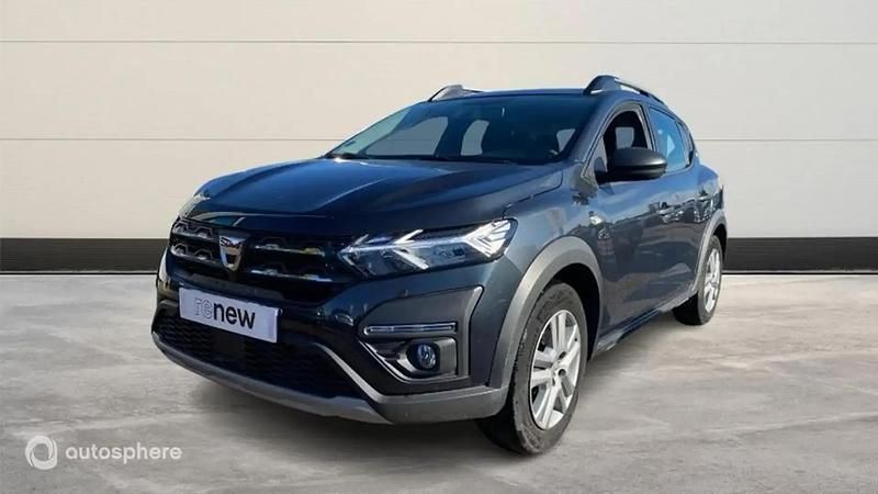 Gris Utilisé 2022 Dacia Sandero Essentiel Citadine | 13 799 € (Prix juste) - Image 1/4