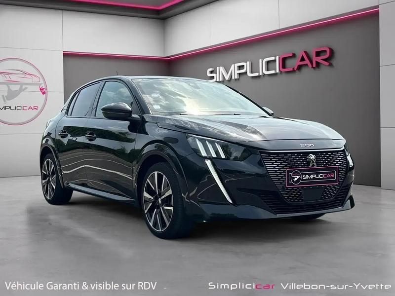 Noir Utilisé 2020 Peugeot 208 GT-line Citadine | 13 980 € (Prix juste) - Image 1/4