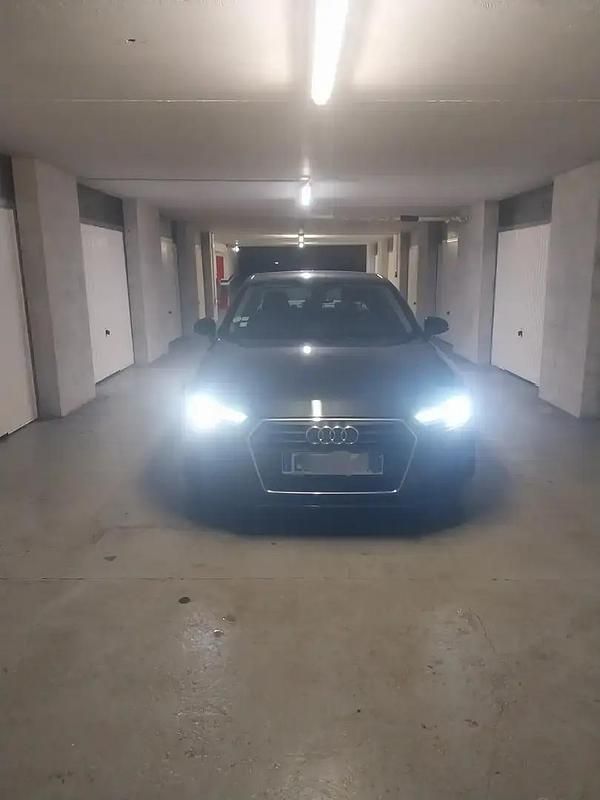 Utilisé 2016 Audi A4 Business Berline | 14 000 € (Prix cher) - Image 1/4