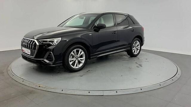 Noir mythic métallisé Utilisé 2021 Audi Q3 S-Line SUV | 32 990 € (Prix juste) - Image 1/4
