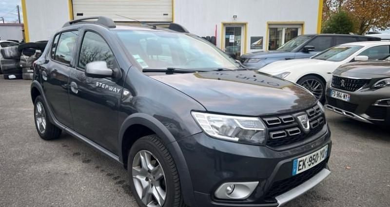Utilisé 2017 Dacia Sandero Stepway Citadine | 7 490 € (Super prix) - Image 1/4