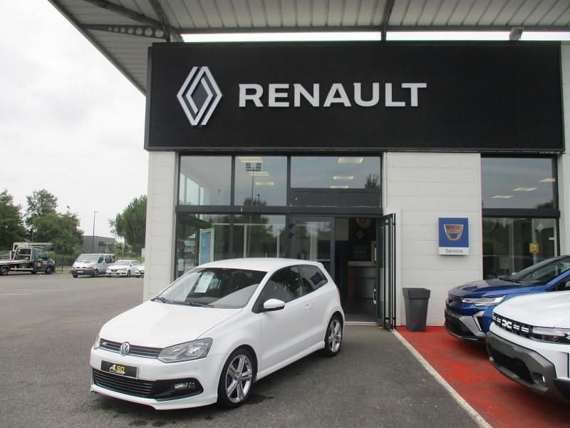 Utilisé 2016 VW Polo R-line Citadine | 9 450 € (Prix juste) - Image 1/4