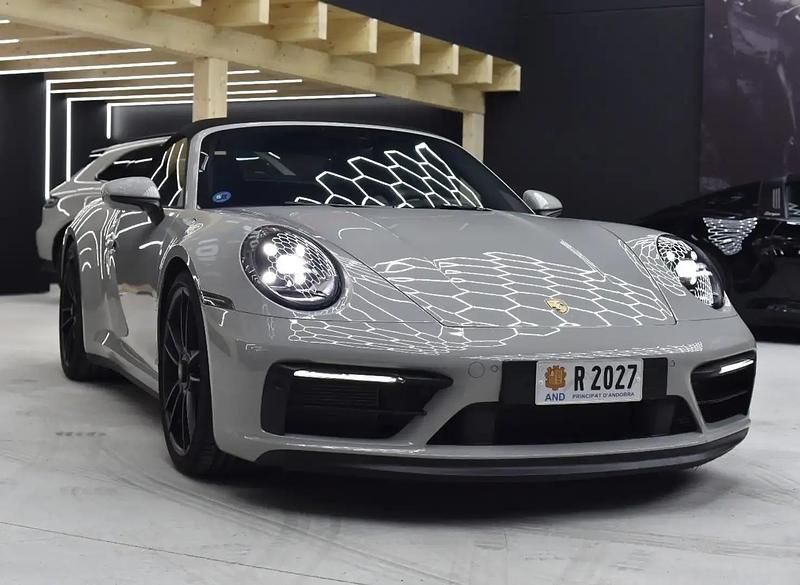 Occasion Porsche 911 Carrera 4 Cabriolet 480 ch (353 kW) 2024 Gris Cabriolet