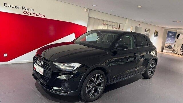 Noir Utilisé 2022 Audi A1 Design Citadine | 27 980 € (Prix juste) - Image 1/3