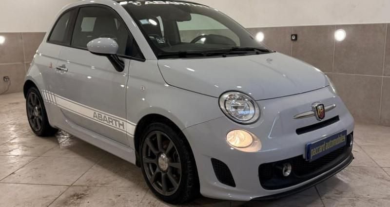 Utilisé 2015 Abarth 595C Cabriolet | 12 990 € - Image 1/4
