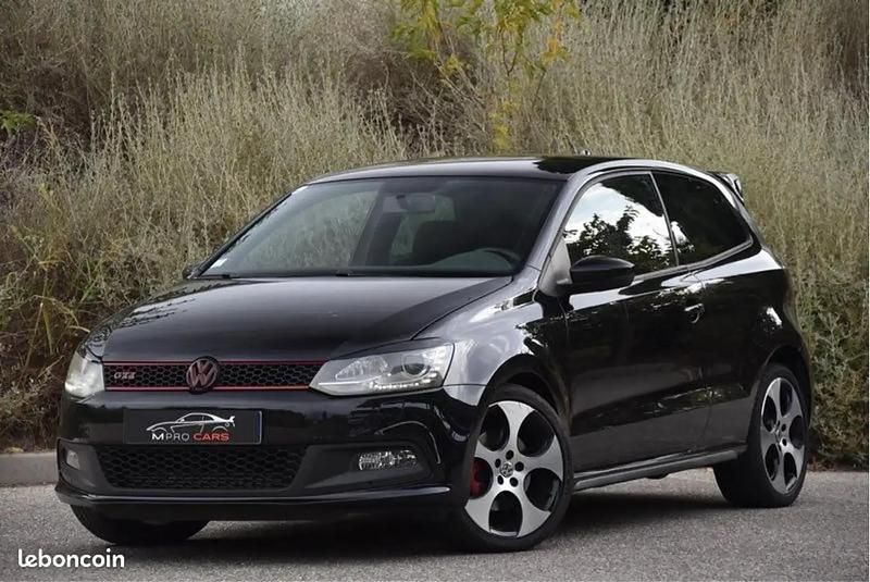 Noir Utilisé 2011 VW Polo GTI Citadine | 13 990 € - Image 1/4