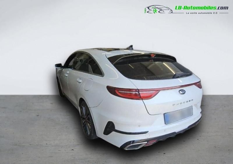 Utilisé 2020 Kia ProCeed 2 Citadine | 27 700 € (Prix juste) - Image 1/2