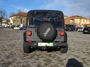 Occasion Jeep Wrangler Sport 118 ch (86 kW) 1997 Gris SUV
