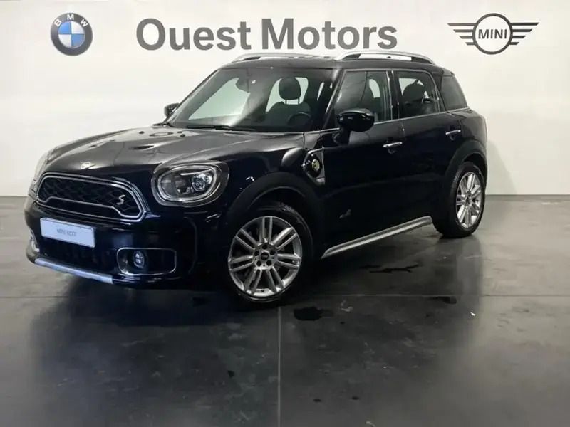 Utilisé 2020 Mini Cooper Countryman SUV | 26 890 € (Prix juste) - Image 1/4