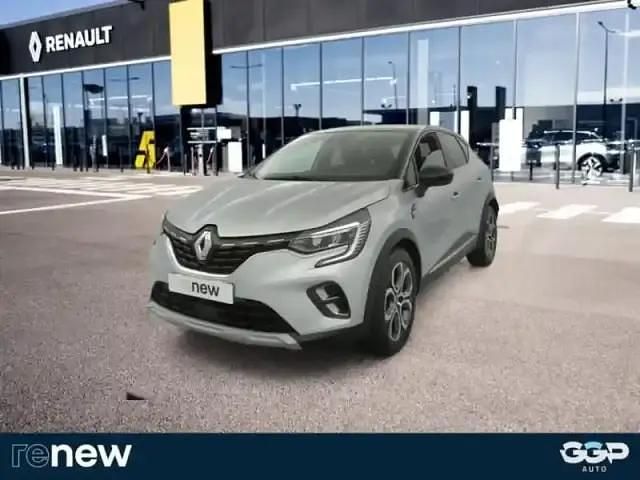Gris highland/noir etoile Utilisé 2021 Renault Captur Intens SUV | 15 999 € (Bon prix) - Image 1/4