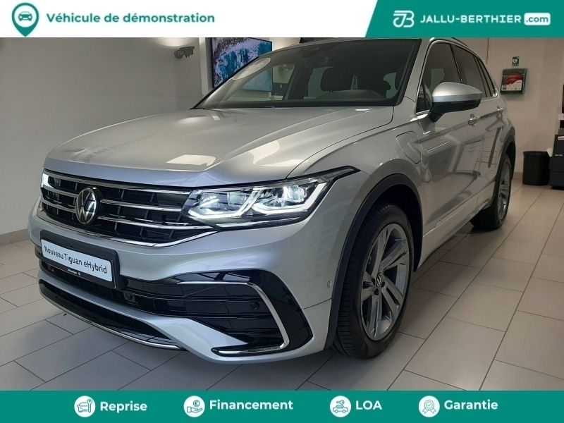 Reflet d'argent Utilisé 2023 VW Tiguan R-line SUV | 45 990 € - Image 1/4