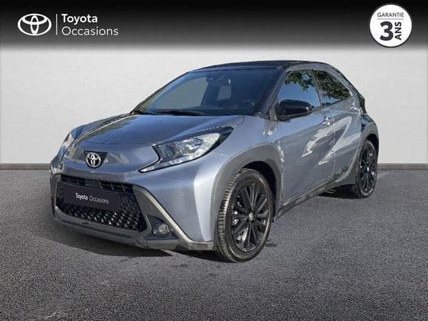Noir Utilisé 2024 Toyota Aygo Design Citadine | 16 990 € (Prix juste) - Image 1/4