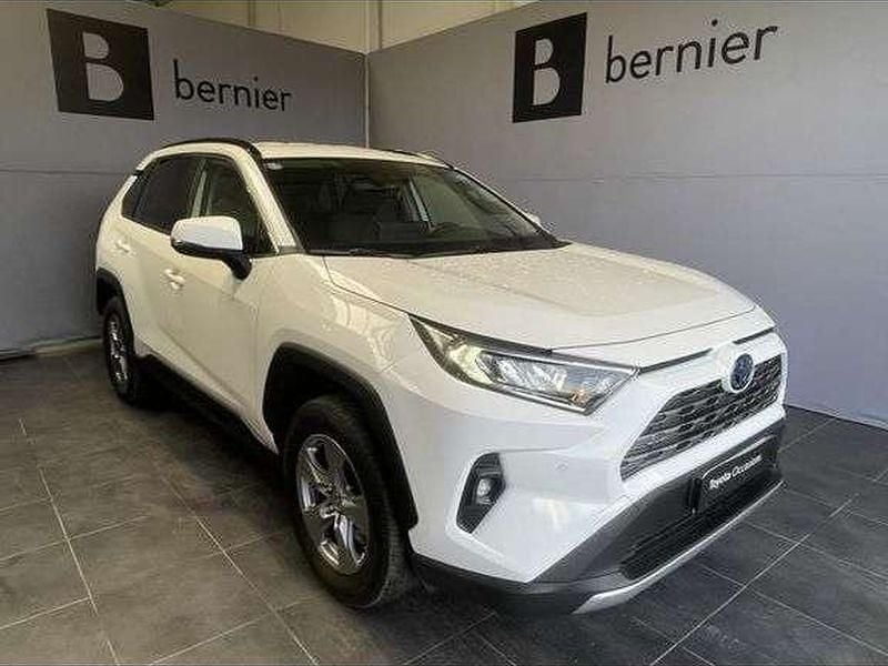 Utilisé 2023 Toyota RAV4 Hybrid SUV | 32 980 € (Super prix) - Image 1/1