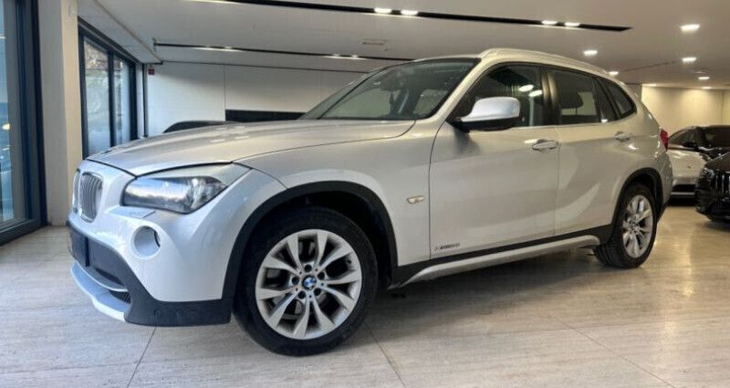 Gris Utilisé 2011 BMW X1 SUV | 13 990 € - Image 1/4