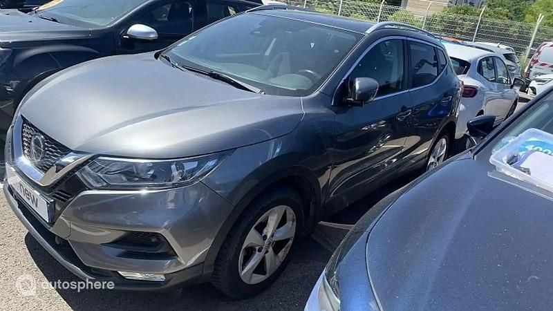 Rouge Occasion 2018 Nissan Qashqai N-Connecta SUV | 13 799 € (Bon prix) - Image 1/4