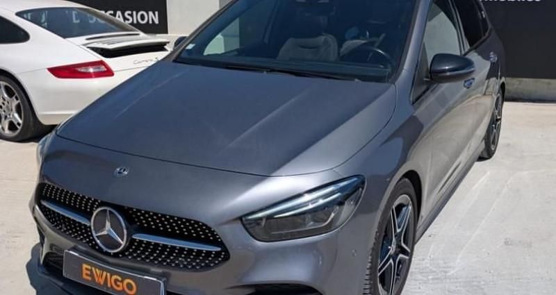 Gris Utilisé 2020 Mercedes B200 AMG line Monospace | 25 989 € (Prix juste) - Image 1/4