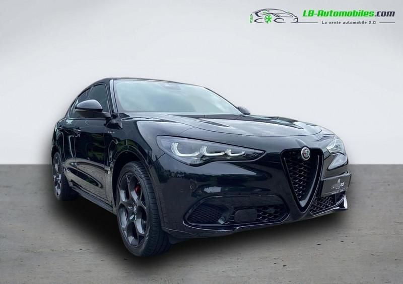 Utilisé 2024 Alfa Romeo Stelvio SUV | 44 300 € (Prix juste) - Image 1/4