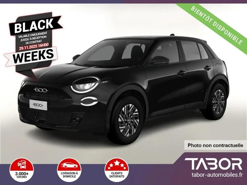 Noir Nouvelle 2025 Fiat 600E Red | 26 106 € (Prix juste) - Image 1/4