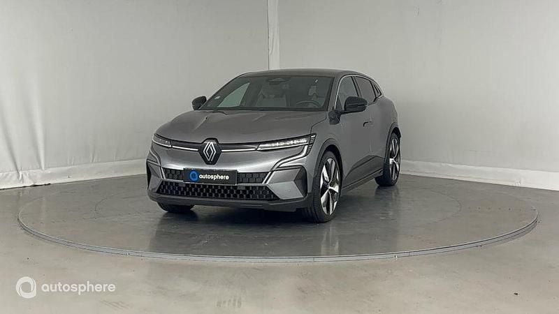 Gris Utilisé 2022 Renault Mégane Techno SUV | 23 299 € (Prix juste) - Image 1/4