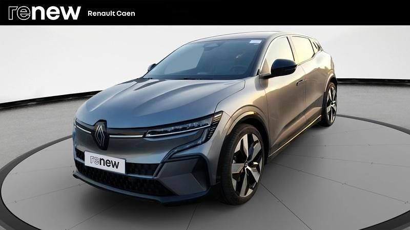 Gris Utilisé 2022 Renault Mégane Techno Berline | 21 800 € (Prix juste) - Image 1/4