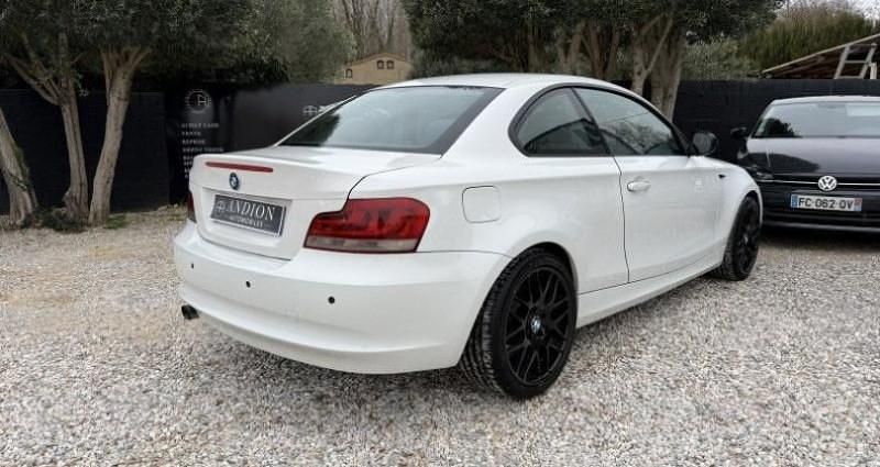 Occasion BMW 118 Sport Line 143 ch (105 kW) 2011 Citadine