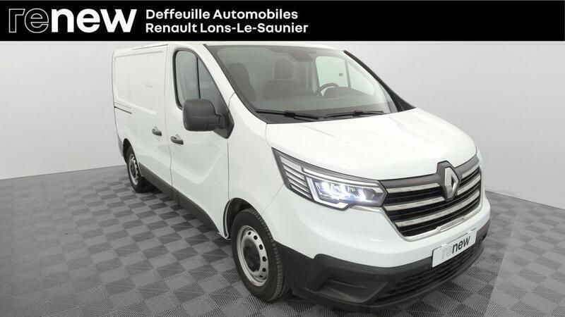 Blanc Utilisé 2022 Renault Trafic Van | 23 990 € (Bon prix) - Image 1/4