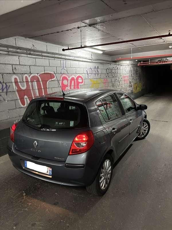 Occasion Renault Clio II 109 ch (80 kW) 2006 Berline